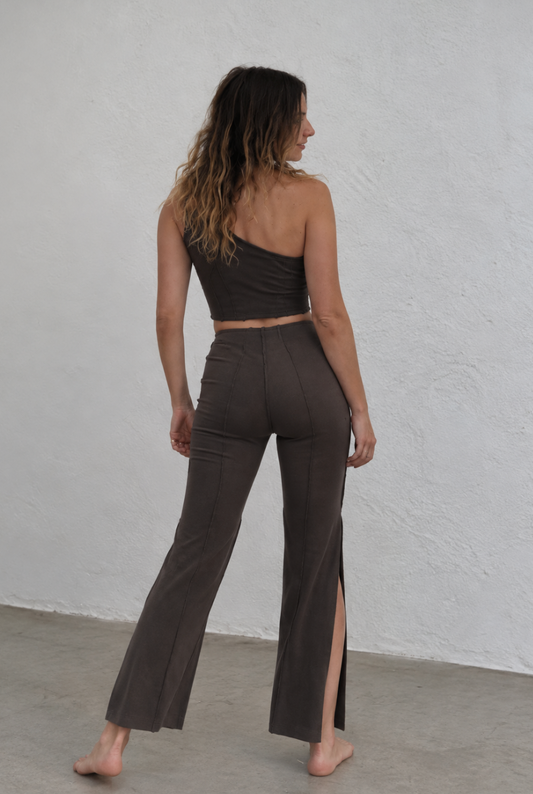 Aura Pantalone